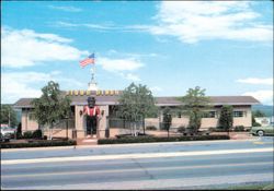Amos Welcomes You to Zinn's Country Diner Postcard