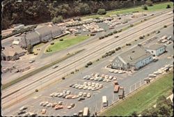 Midway Service Plazas, Penna Turnpike, Bedford Postcard