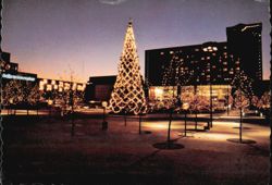 Crown Center Christmas Tree at Night Postcard
