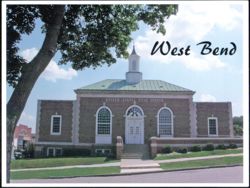 West Bend Wisconsin Post Office Built 1935 Postcard