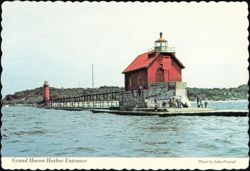Grand Haven Harbor Entrance Lighthouse and Pier Postcard