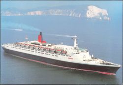 Cunard Line Ocean Liner Queen Elizabeth 2 (QE2) Postcard