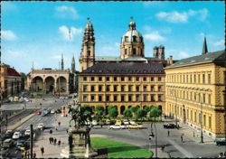 Odeonsplatz, Theatinerkirche & Feldherrnhalle Postcard