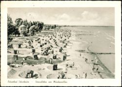 Strandleben am Musikpavillon, Hooded Beach Chairs Postcard
