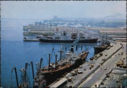 El Puerto, The Harbour with Cargo Ships and Docks Postcard