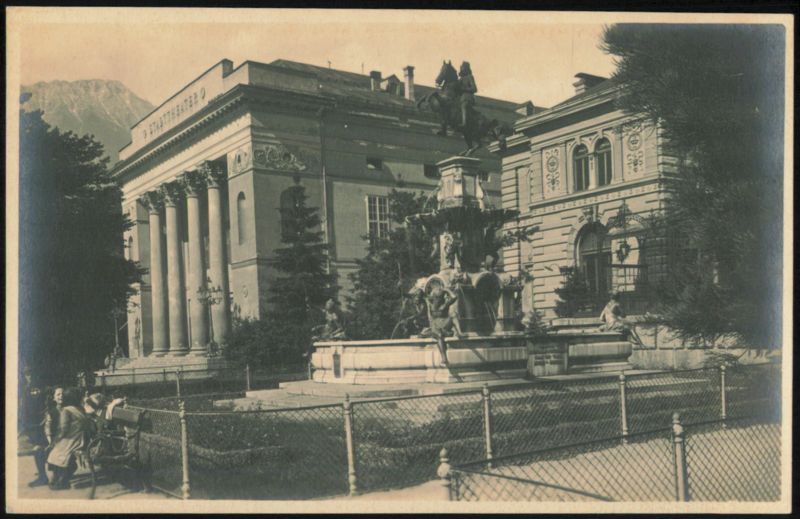 Leopoldsbrunnen and Stadttheater Innsbruck Austria