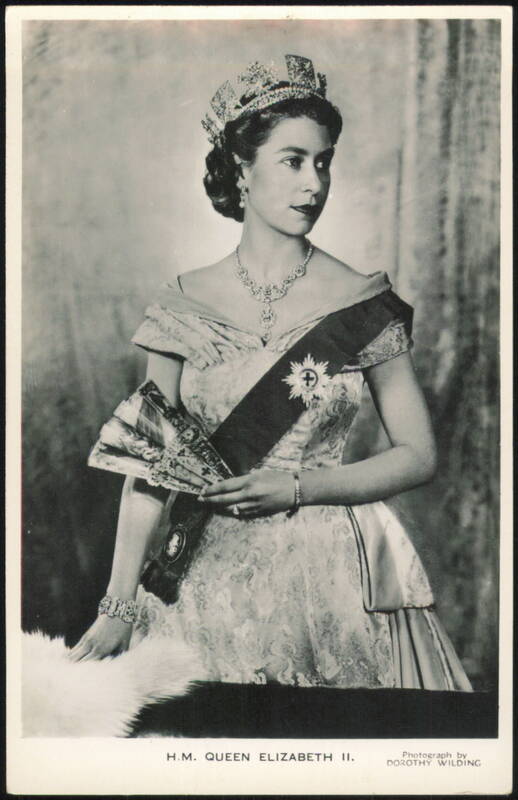 H.M. Queen Elizabeth II Portrait Dorothy Wilding Royalty
