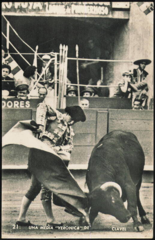 Matador Clavel, Una Media Veronica Bullfight