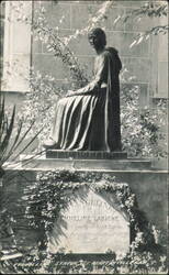 Evangeline Emmeline Labiche Statue Postcard