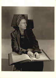 Dame Edith Sitwell 1955 Postcard