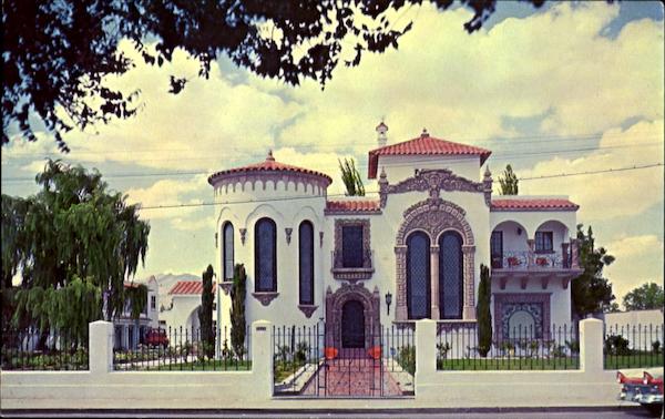 Residencia De La Familia Bermudez Mexico