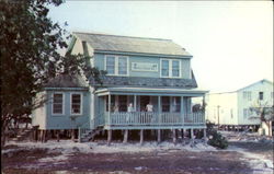 Merlee's Island Inn Postcard