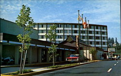 Entrance To Discovery Inn Tyee Plaza Postcard