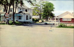 The Glengarry Motel And Restaurant, 138 Willow Street Postcard