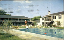 De Cocke And Kettle Motor Inn, U. S. 1 Seabrook, NH Postcard Postcard