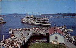 The M. V. Mount Washington Weirs Beach, NH Postcard Postcard