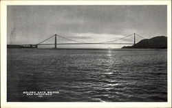 Golden Gate Bridge Postcard