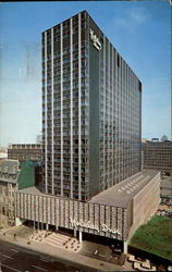 Holiday Inn, 420 Ouest Sherbrooke West Postcard
