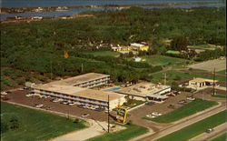 Holiday Inn, U. S. 41 Postcard