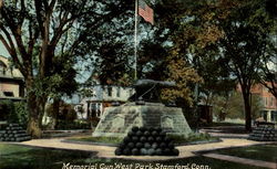 Memorial Gun, West Park Postcard