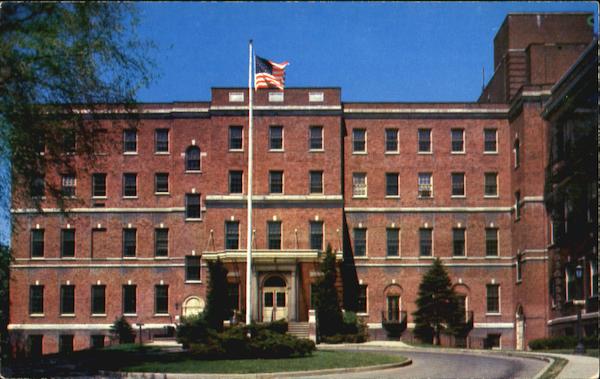 ellis hospital living room