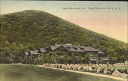 Bear Mountain Inn, Bear Mountian Park Postcard