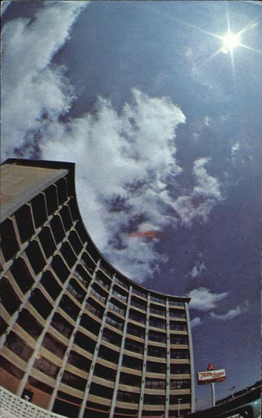 Travelodge Tower At Executive Park, 2061 North David Hills Road, N.E. at I-85 Atlanta Georgia