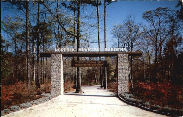 Azalea Gardens Norfolk Virginia