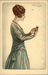 Art Deco Lady Italy 985-4 Postcard