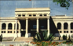 Valparaiso-Estadio Valparaiso Building with columns, Chile Postcard Postcard