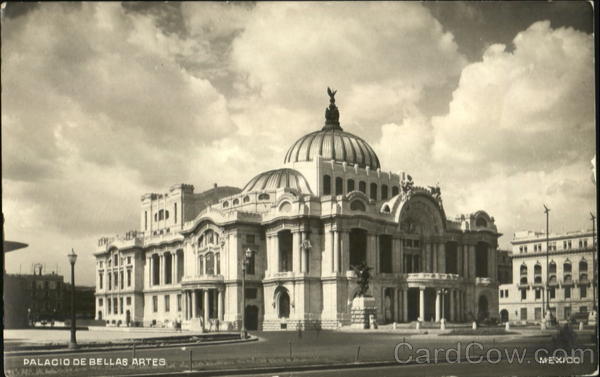 Palacio De Bellas Artes Mexico