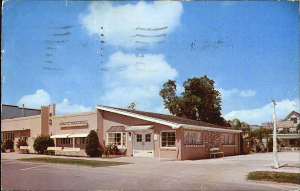 Aunt Hattie's Restaurant, 625 First Street S St. Petersburg Florida