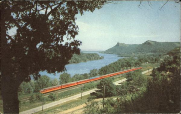 Twin Cities Hiawatha Wisconsin Trains, Railroad