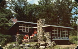Chippewa Lodge, #11 Hwy, 3 miles North of Orillia Postcard