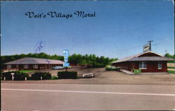 Veit's Village Motel, Hwy. 54 S. -1700 Madison St Jefferson City, MO Postcard Postcard