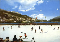 Kunsteisbahn Ludains Mit St. Moritz-Dorf Postcard