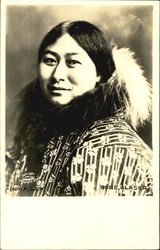 Eskimo Woman Nowadlook Postcard