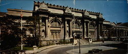 The Metropolitan Museum Of Art, Fifth Avenue at 82nd Street Large Format Postcard