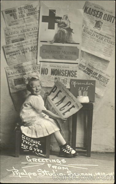 WWI Greetings From Phelps Studio - Season 1918-19 People