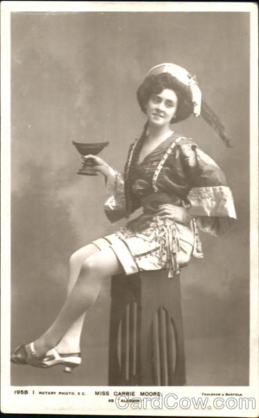 Miss Carrie Moore As Aladdin Actresses