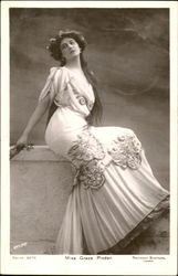 Miss Grace Pinder Actresses Postcard Postcard