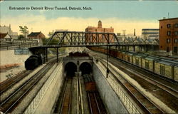 Entrance to Detroit River Tunnel, Detroit, Mich Postcard