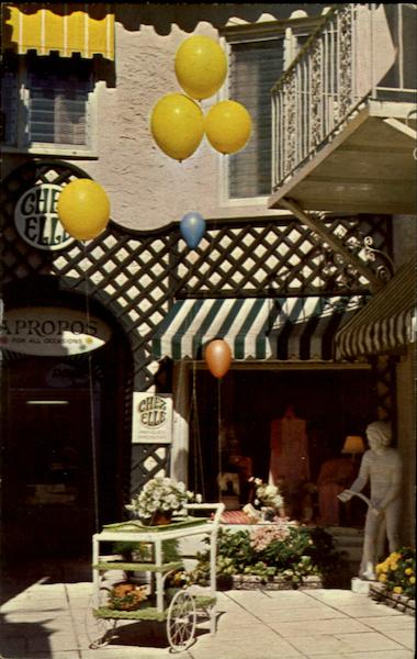 Shops on One of Worth Aveues Many Via's Palm Beach Florida