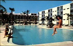 Ramada Inn Postcard