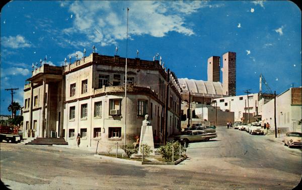 Monument and Street Reynosa Mexico