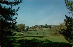 Golf Wheeling, WV Postcard 