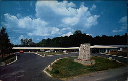 Tow-N-Country Motel Postcard