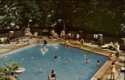 Pool at Village Inn Gilbertsville, KY Postcard Postcard