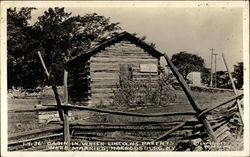 Cabin in which Lincoln's Parents were married Harrodsburg, KY Postcard Postcard