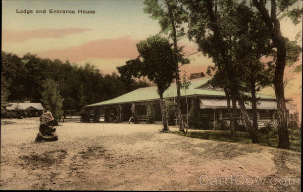 The Lodge and Entrance House New Market Virginia